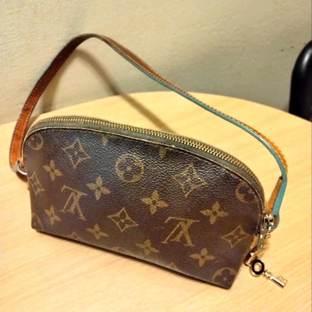 Genuine Louis Vuitton Monogram Cosmetic Pouch